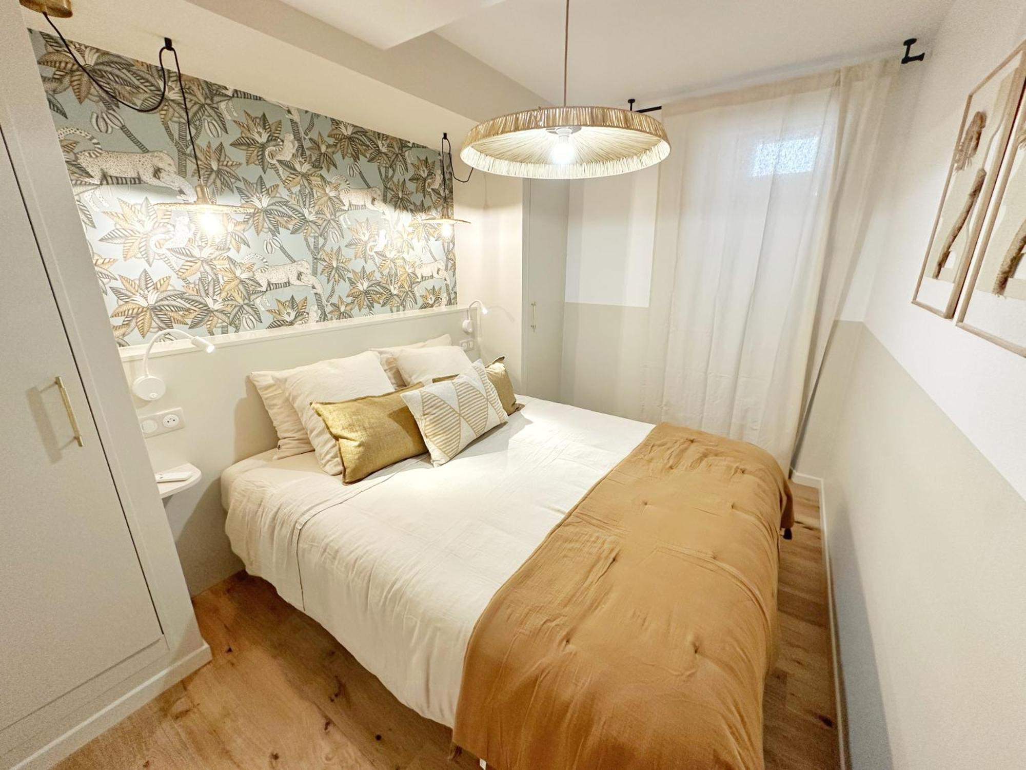 La Maison Cavet 5 Appartements De Standing Au Coeur Du Village Sanary-sur-Mer Luaran gambar