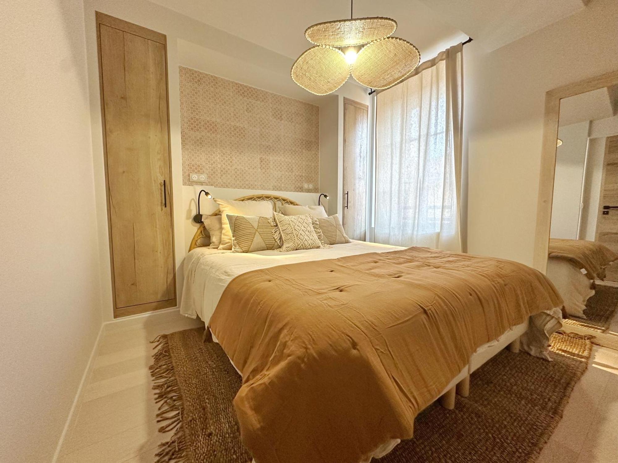 La Maison Cavet 5 Appartements De Standing Au Coeur Du Village Sanary-sur-Mer Luaran gambar